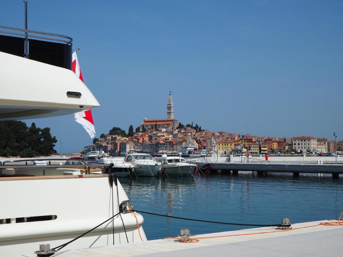 Alessia Apartments-Top Location And Garage Parking Rovinj Exterior foto
